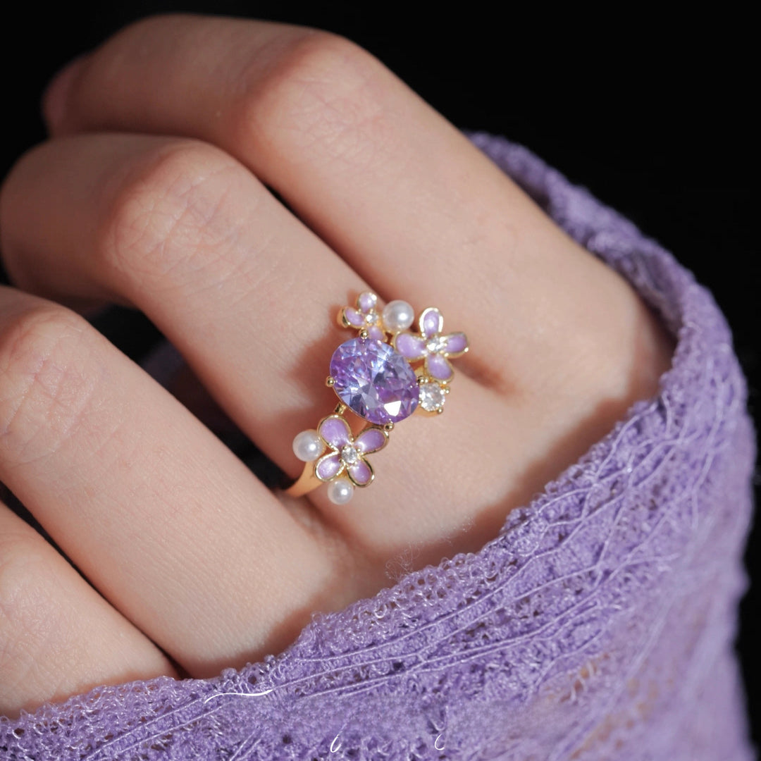 Violette – A Bloom of Purple Dusk
