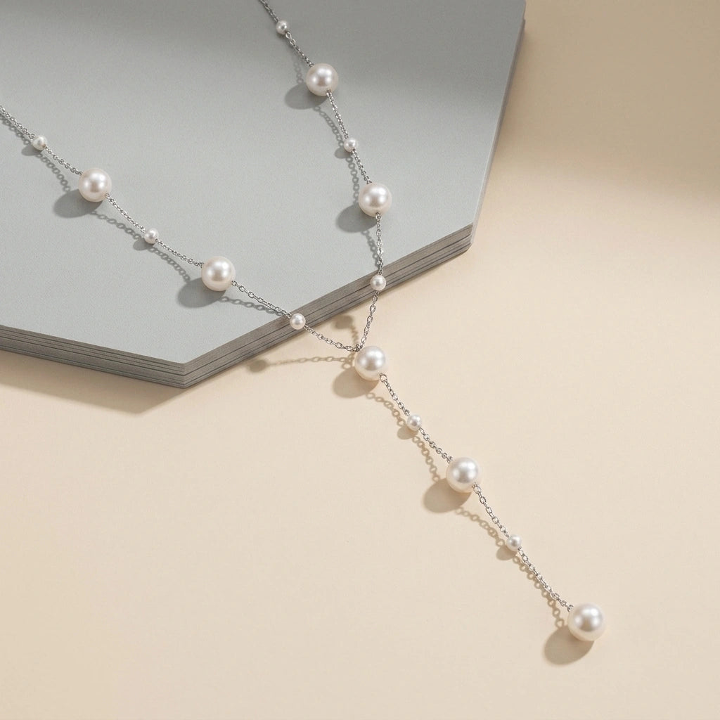 Cascade – A Fall of Floating Pearls