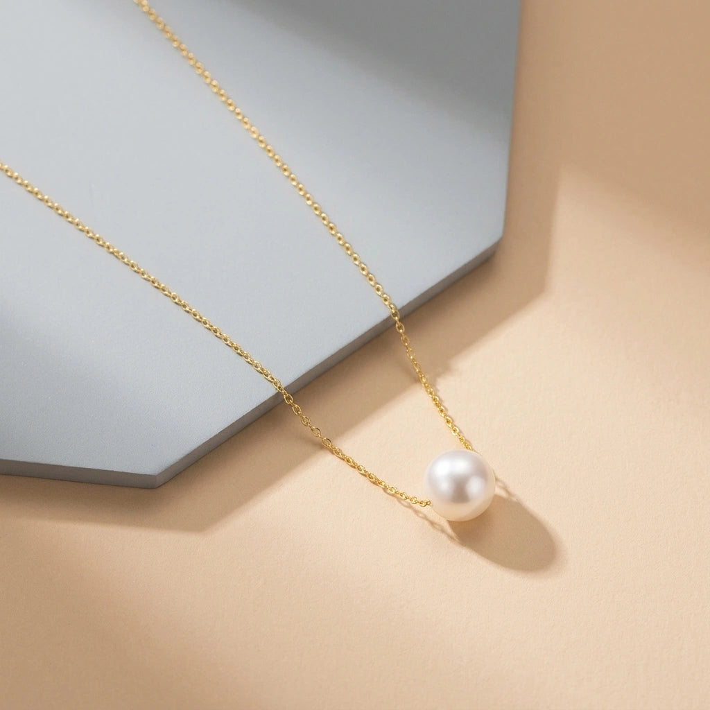 Naïa – A Pearl of Golden Silence